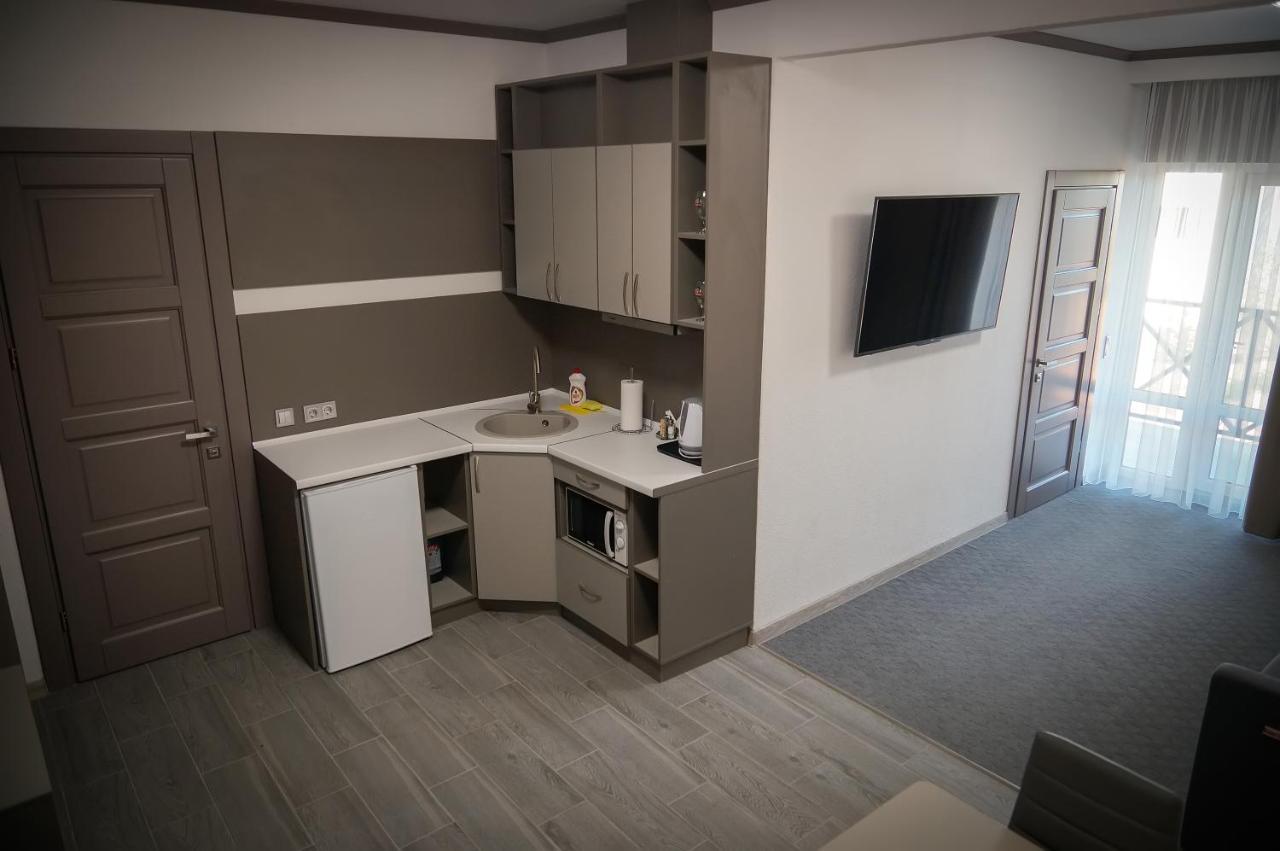 Delta Hotel فيلكوفي المظهر الخارجي الصورة